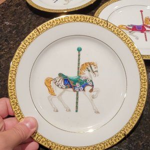 Royal Buffet Carousel Horse Gold Buffet Salad Plates 4 pcs. Era 1991